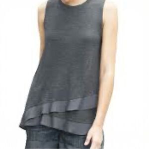 Banana Republic Grey Sleeveless Flounce-Hem Tank Top Size X-Small